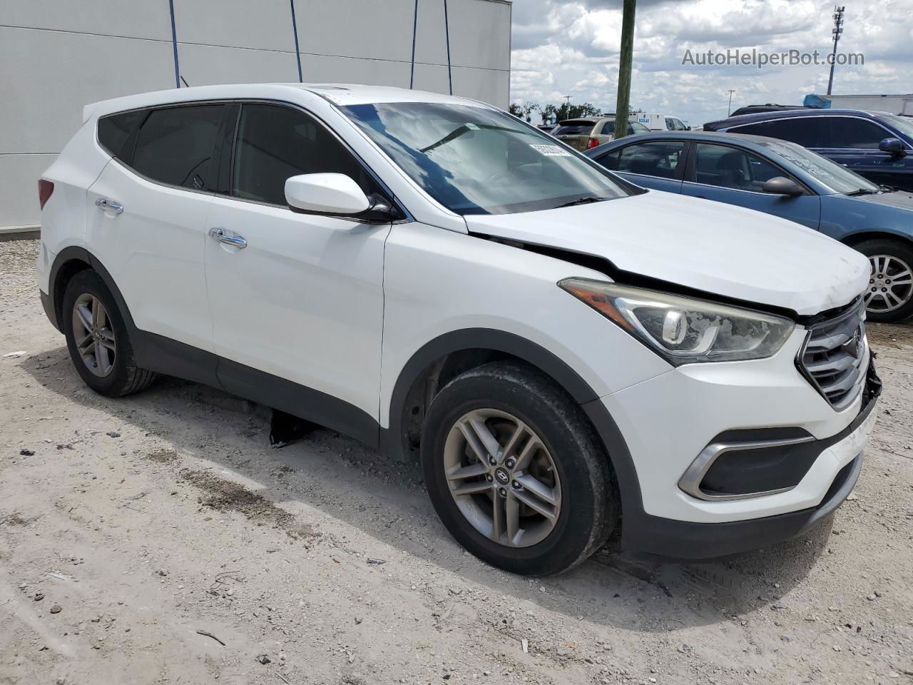 2018 Hyundai Santa Fe Sport  White vin: 5NMZT3LB2JH082747