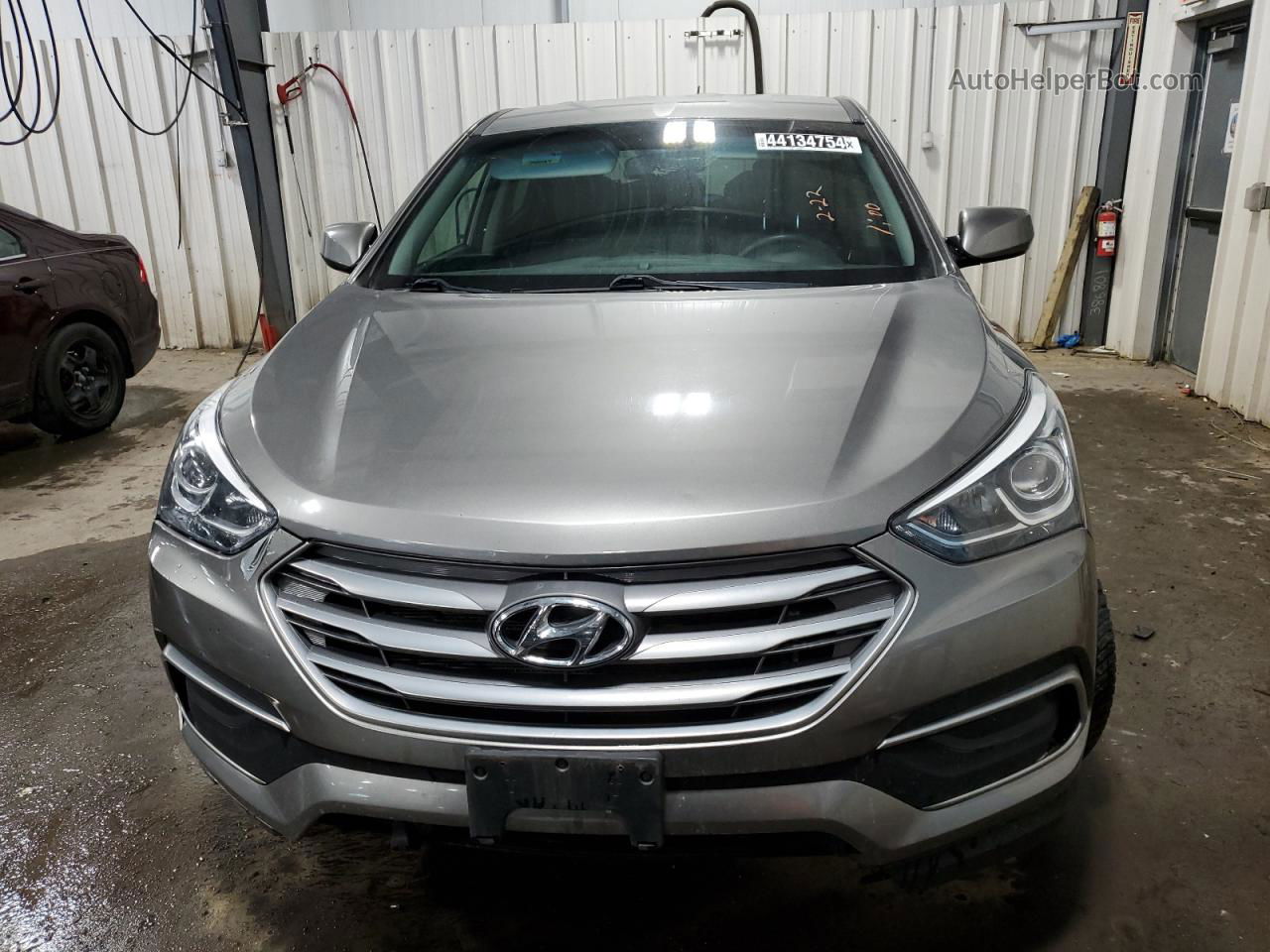 2018 Hyundai Santa Fe Sport  Серебряный vin: 5NMZT3LB4JH071619