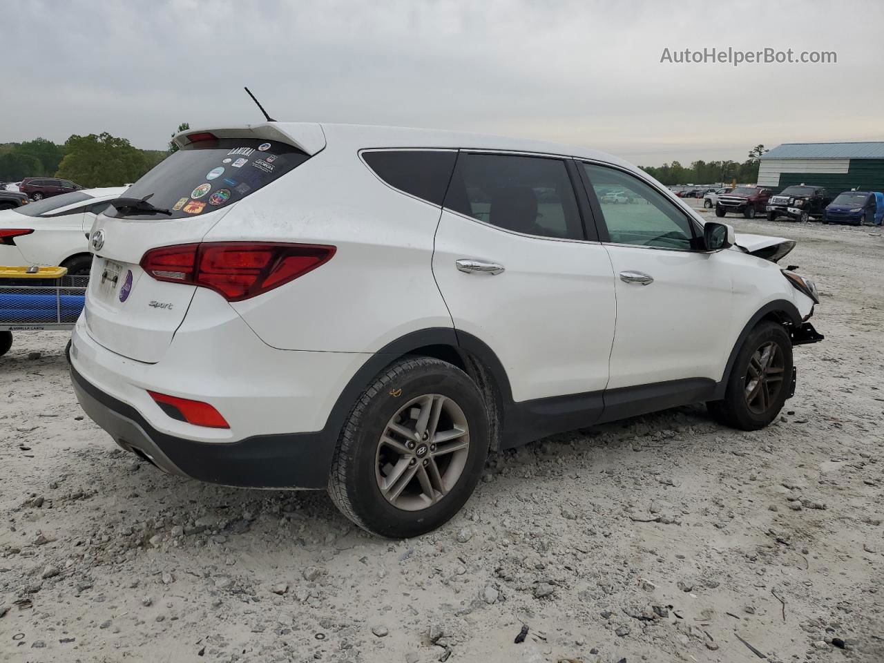 2018 Hyundai Santa Fe Sport  White vin: 5NMZT3LB4JH071667