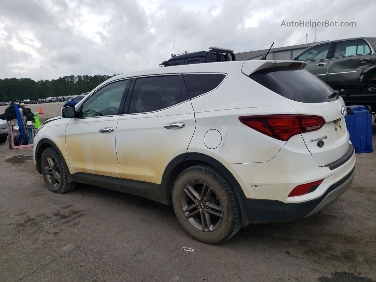 2018 Hyundai Santa Fe Sport  White vin: 5NMZT3LB6JH096411