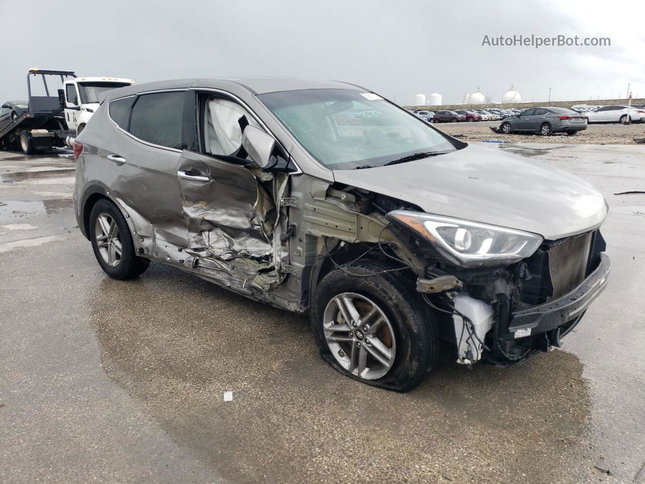 2018 Hyundai Santa Fe Sport  Gray vin: 5NMZT3LB9JH093020