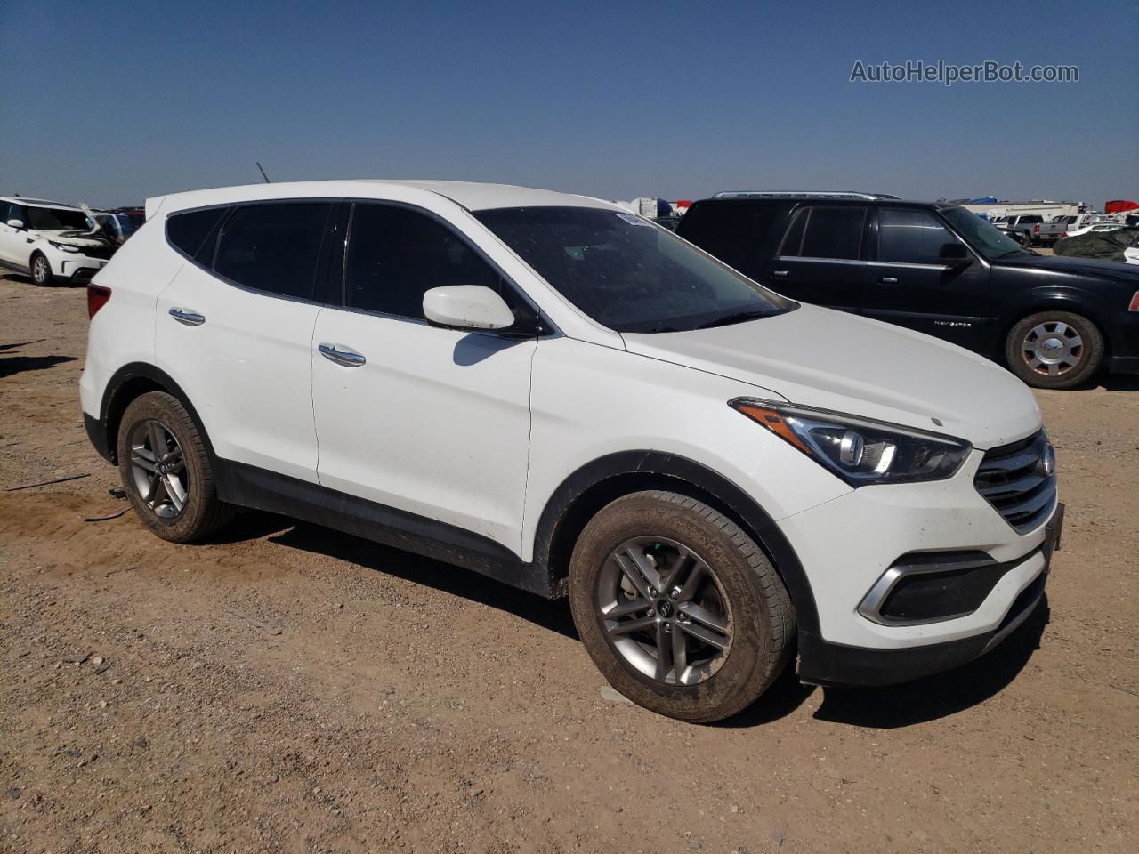 2018 Hyundai Santa Fe Sport  Белый vin: 5NMZT3LB9JH093311