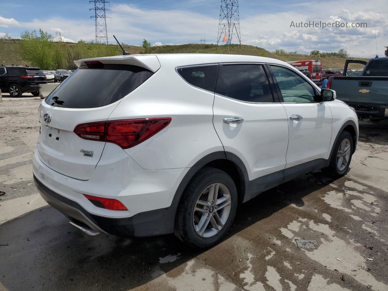 2018 Hyundai Santa Fe Sport  White vin: 5NMZTDLB5JH060327