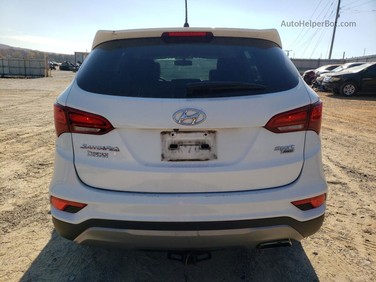 2018 Hyundai Santa Fe Sport  White vin: 5NMZTDLB6JH053483