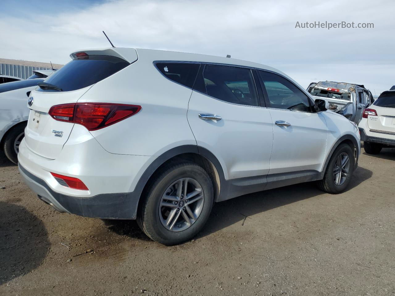 2018 Hyundai Santa Fe Sport  White vin: 5NMZTDLB6JH085284