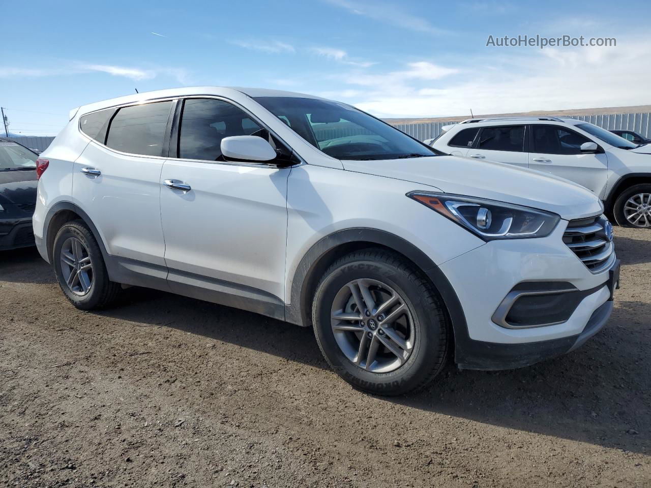 2018 Hyundai Santa Fe Sport  White vin: 5NMZTDLB6JH085284