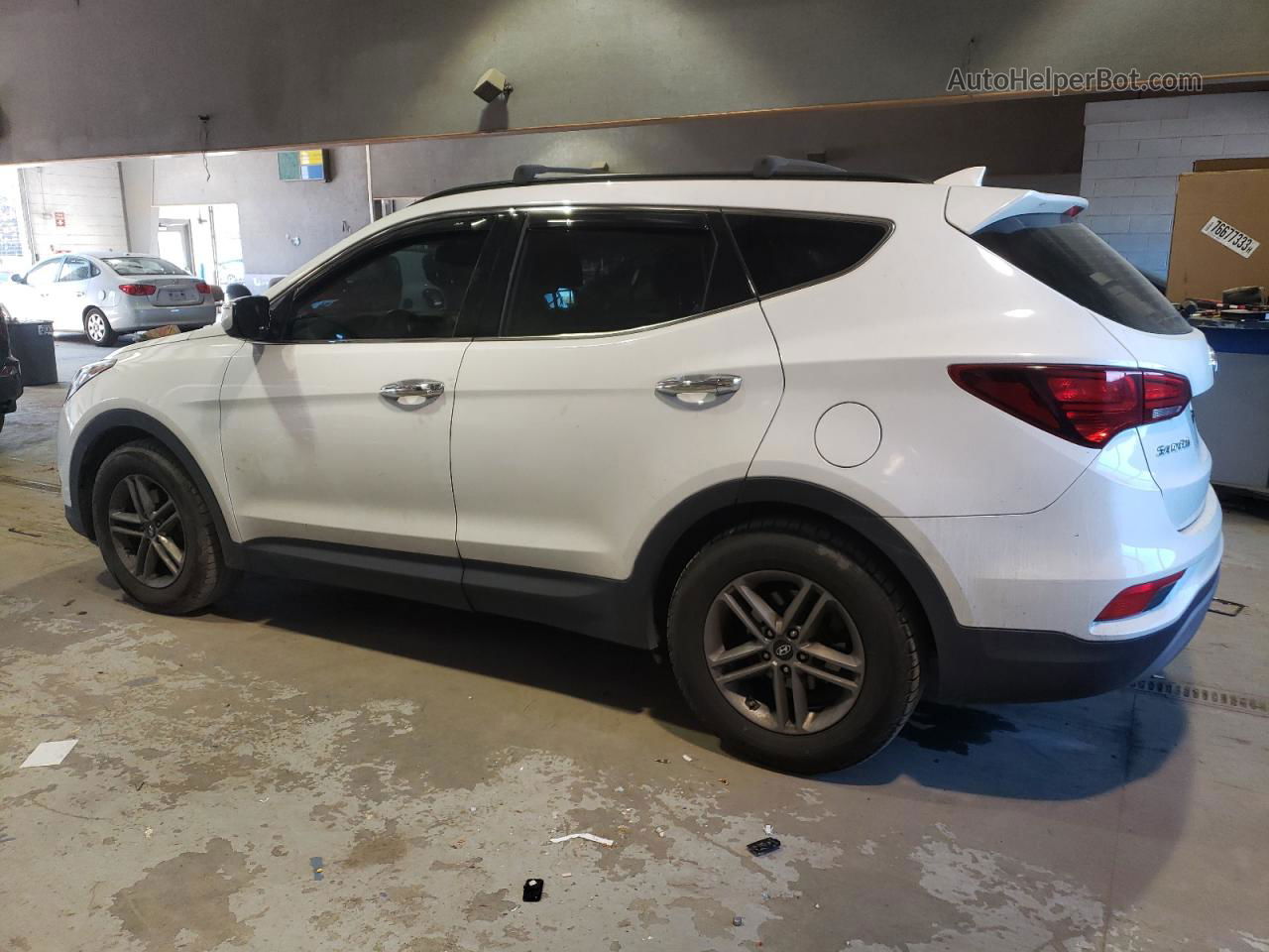 2018 Hyundai Santa Fe Sport  White vin: 5NMZU3LB8JH082281