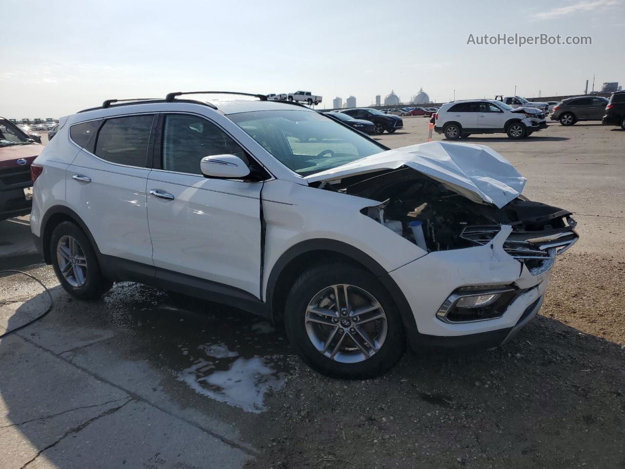 2018 Hyundai Santa Fe Sport  White vin: 5NMZU3LB9JH076067