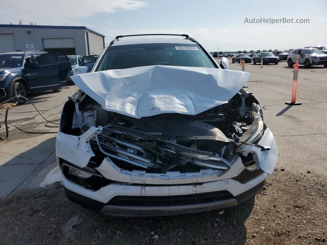 2018 Hyundai Santa Fe Sport  White vin: 5NMZU3LB9JH076067