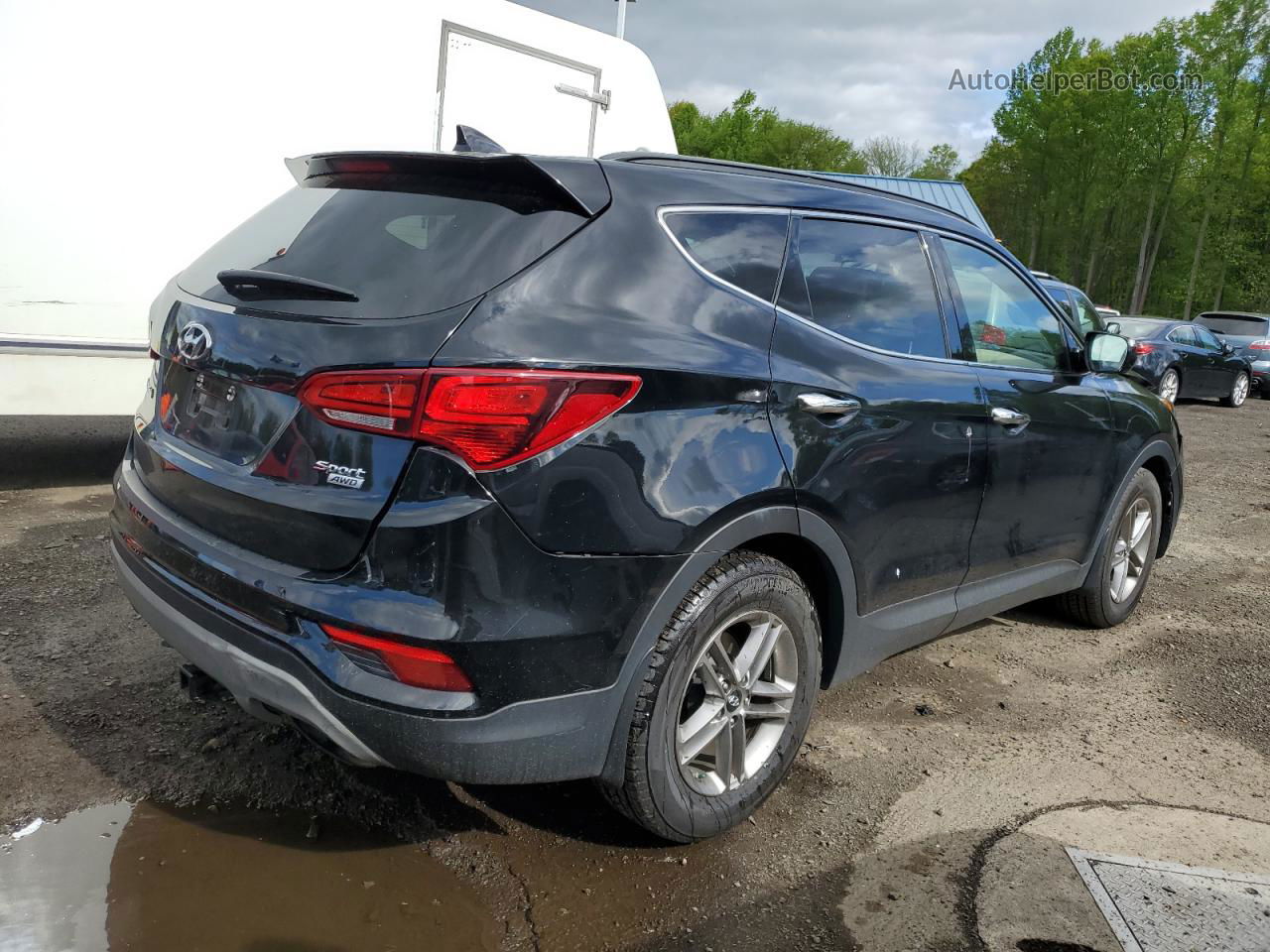 2018 Hyundai Santa Fe Sport  Черный vin: 5NMZUDLB2JH102028