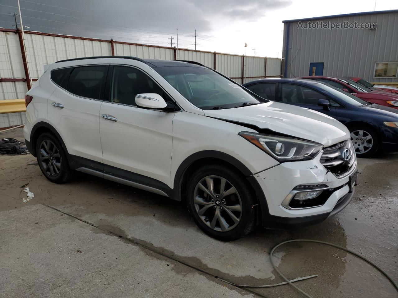 2018 Hyundai Santa Fe Sport  White vin: 5NMZW4LA7JH092842