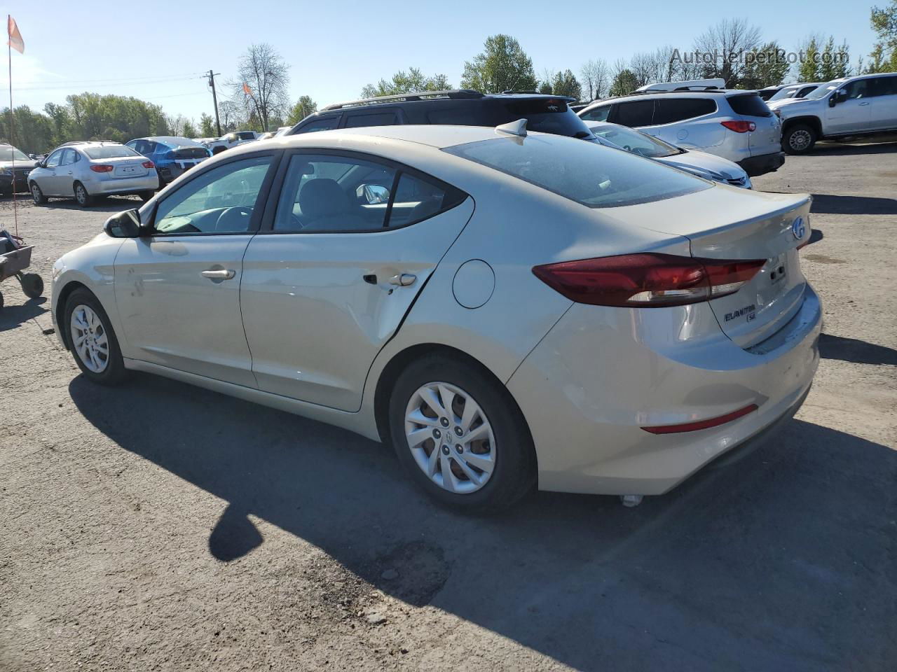 2017 Hyundai Elantra Se Gold vin: 5NPD74LF0HH197805