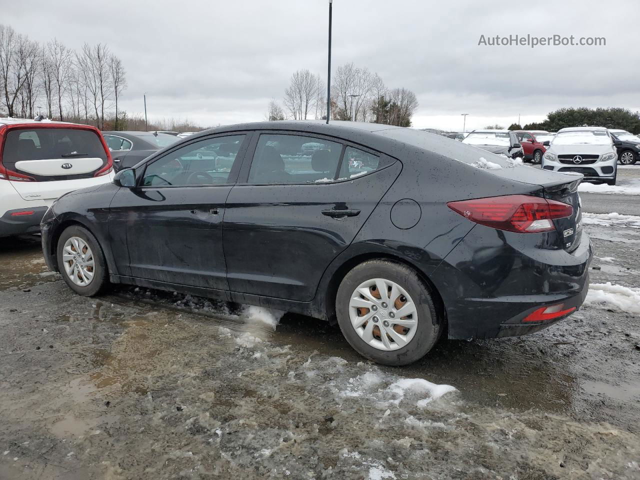 2019 Hyundai Elantra Se Черный vin: 5NPD74LF0KH410419