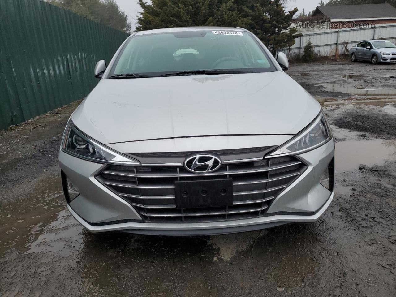 2019 Hyundai Elantra Se Серебряный vin: 5NPD74LF0KH436082