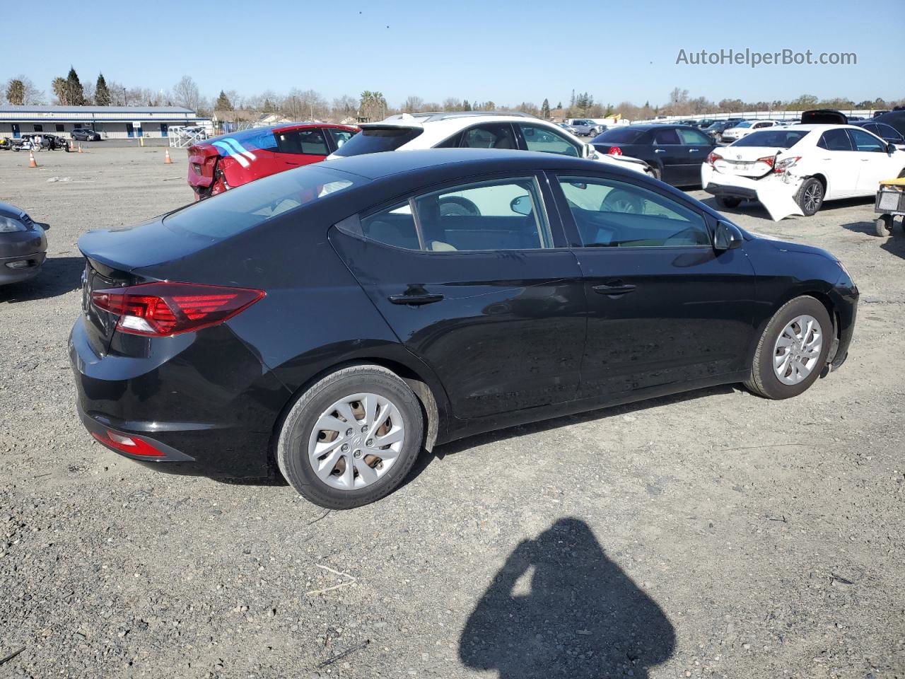 2019 Hyundai Elantra Se Black vin: 5NPD74LF0KH495567