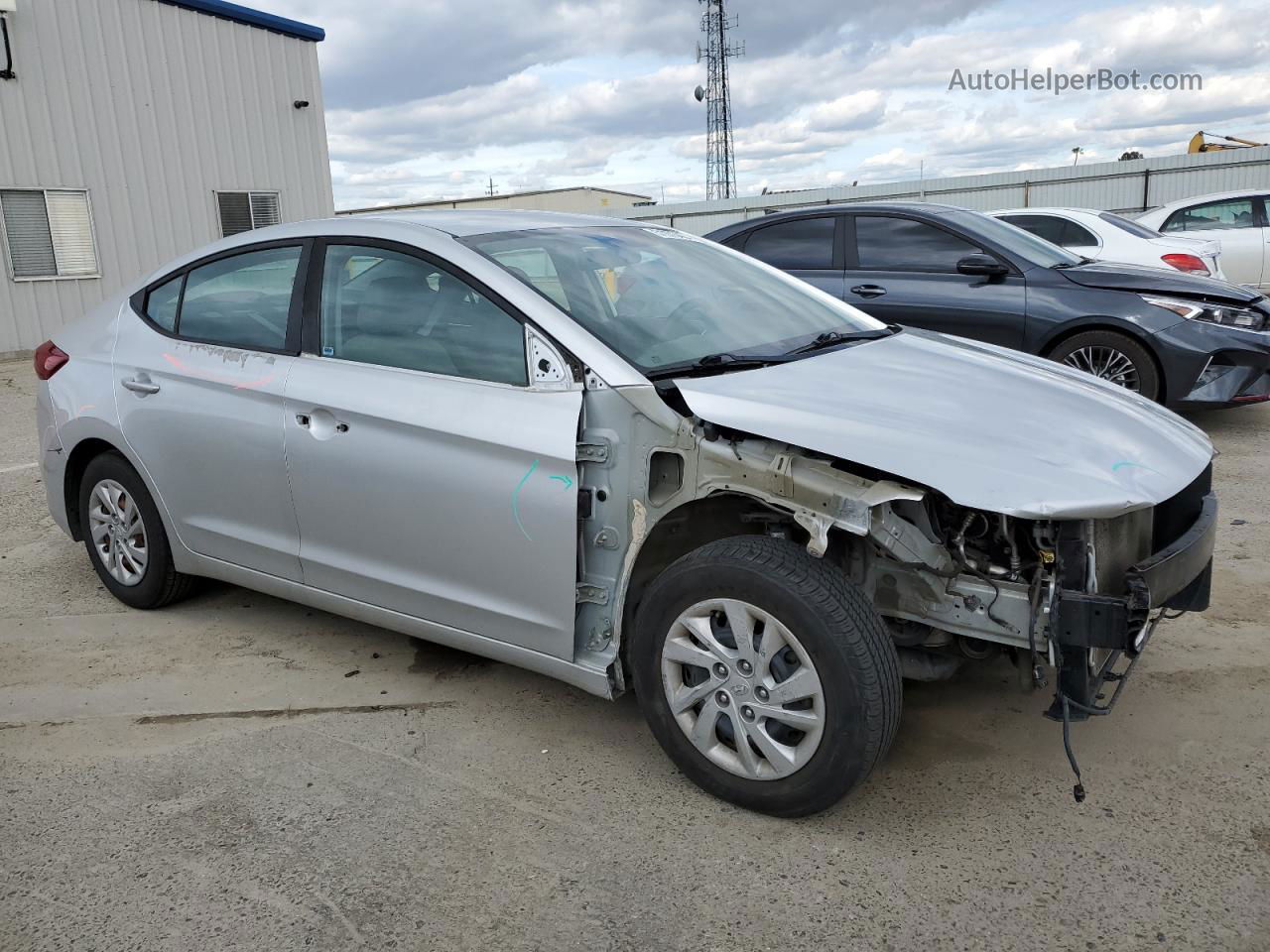 2017 Hyundai Elantra Se Silver vin: 5NPD74LF1HH193326