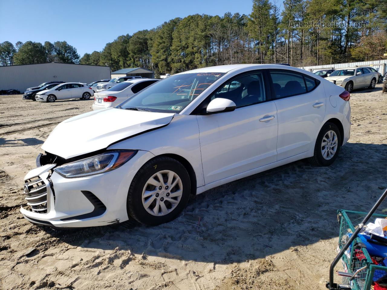 2018 Hyundai Elantra Se White vin: 5NPD74LF1JH396464