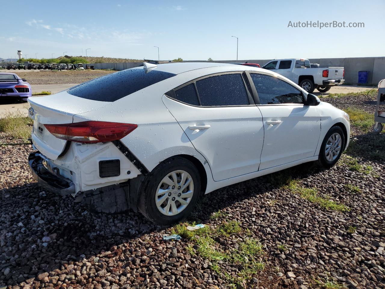 2017 Hyundai Elantra Se White vin: 5NPD74LF2HH190810