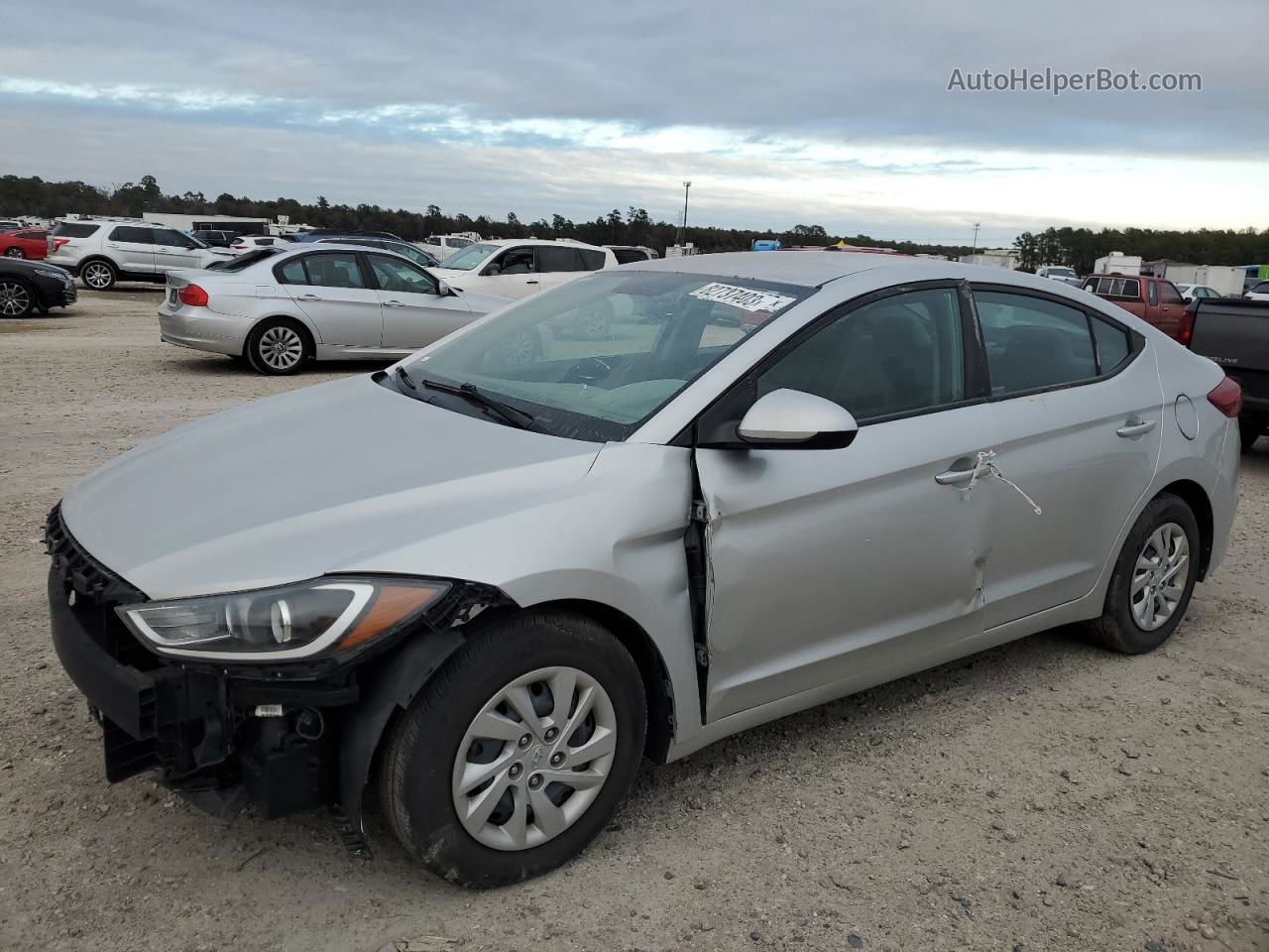 2018 Hyundai Elantra Se Silver vin: 5NPD74LF2JH221060