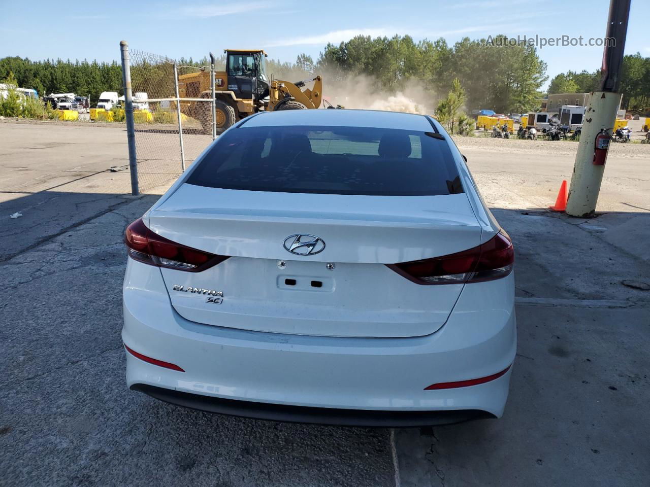 2018 Hyundai Elantra Se White vin: 5NPD74LF2JH280433