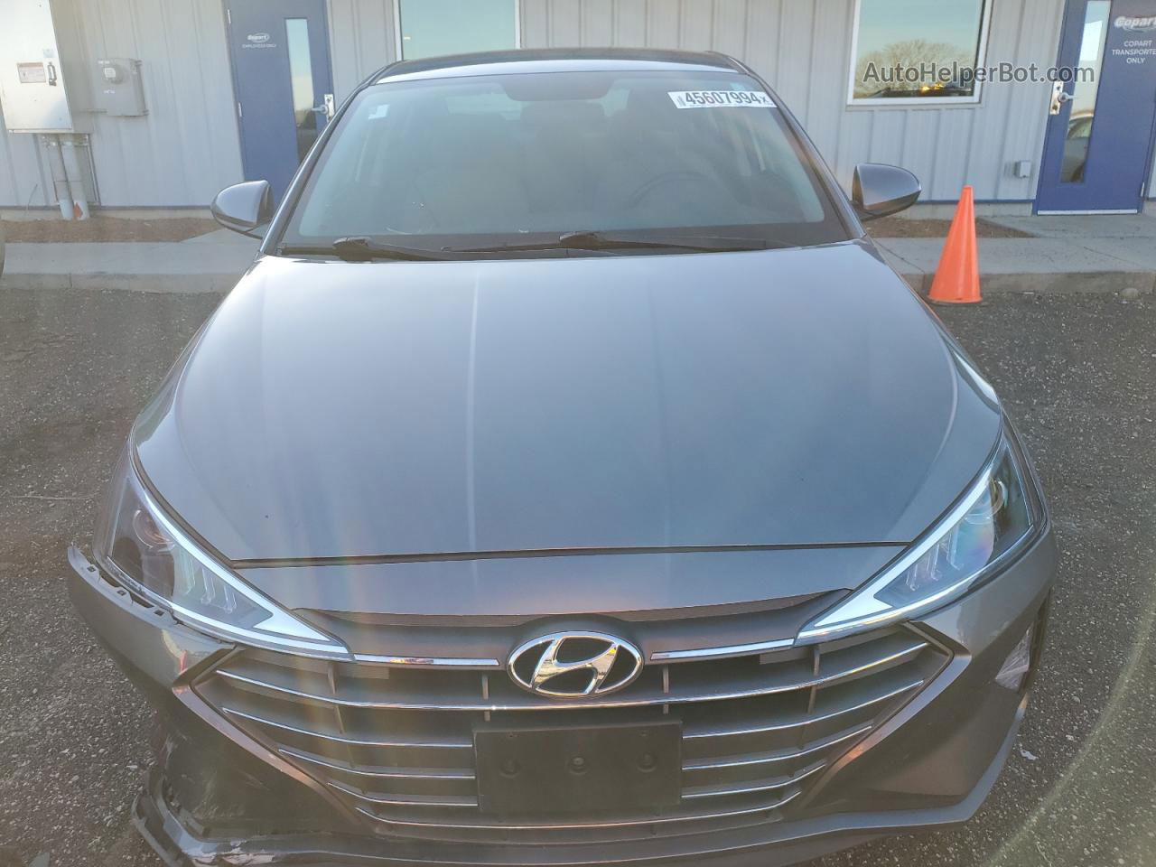 2019 Hyundai Elantra Se Silver vin: 5NPD74LF2KH491200