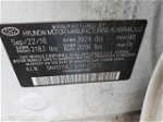 2017 Hyundai Elantra Se Белый vin: 5NPD74LF3HH137372