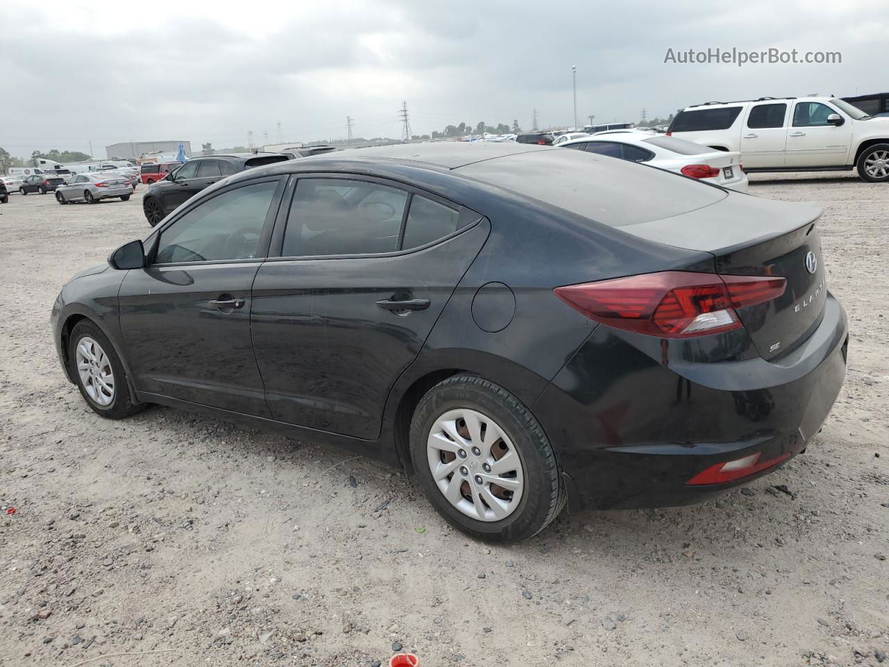 2019 Hyundai Elantra Se Черный vin: 5NPD74LF3KH477189