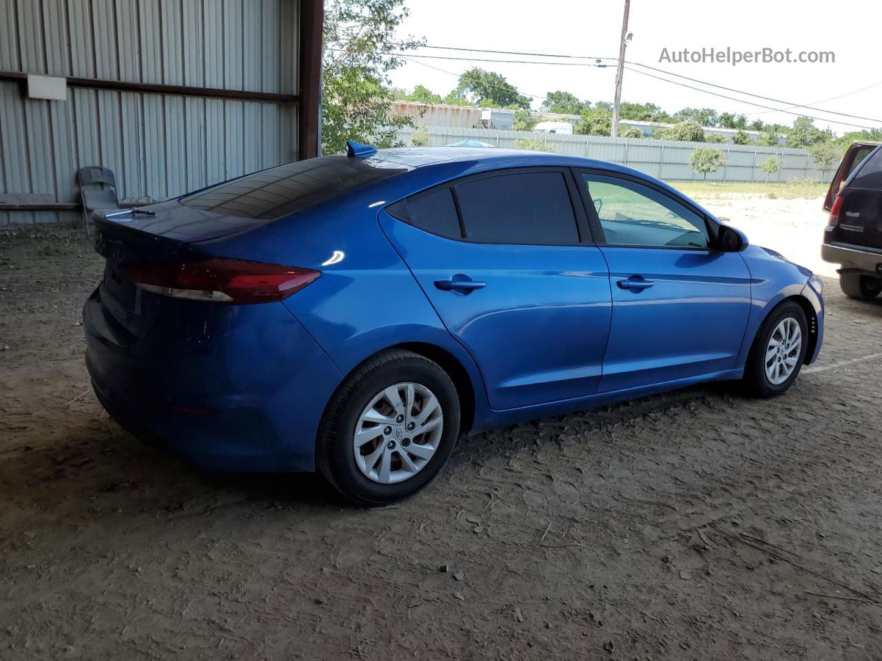 2017 Hyundai Elantra Se Blue vin: 5NPD74LF4HH135257