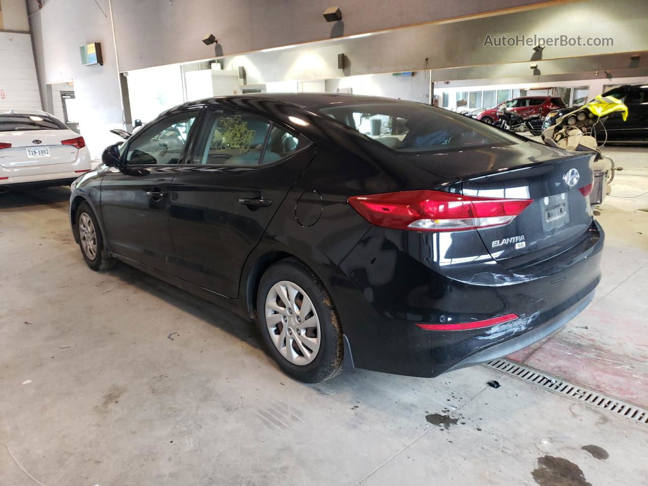 2018 Hyundai Elantra Se Черный vin: 5NPD74LF4JH343693