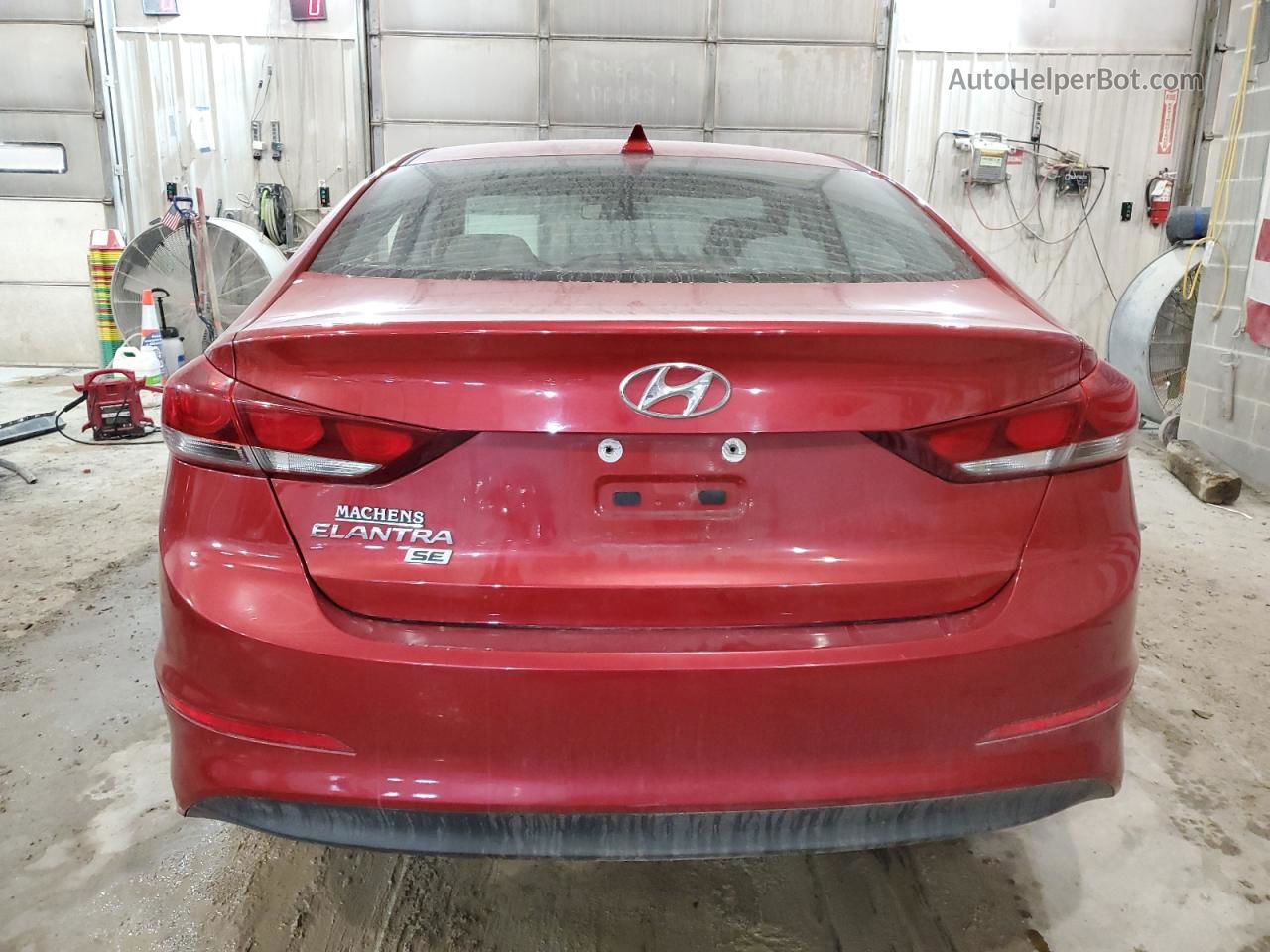 2017 Hyundai Elantra Se Red vin: 5NPD74LF5HH179638