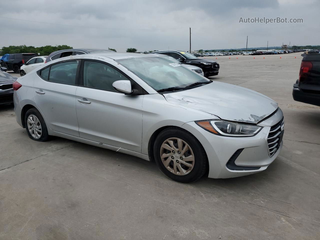 2017 Hyundai Elantra Se Silver vin: 5NPD74LF5HH194818