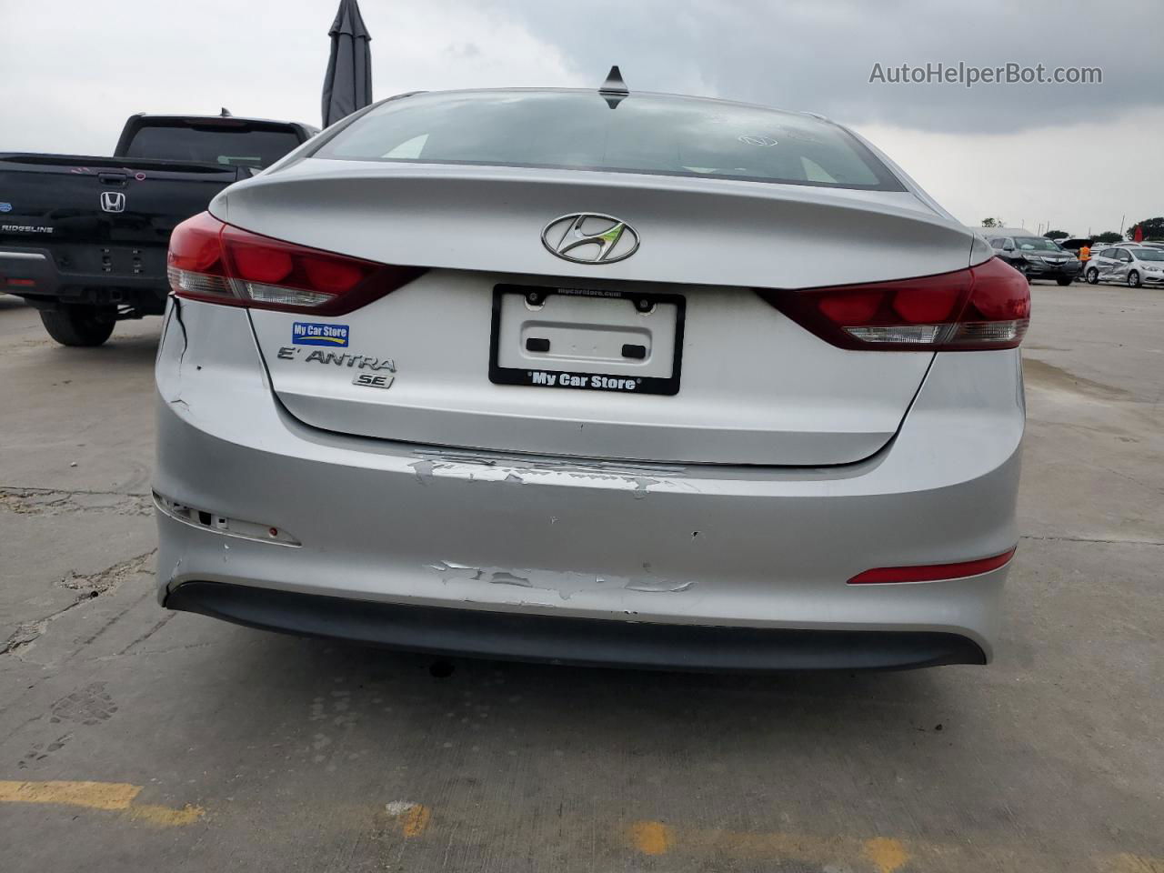 2017 Hyundai Elantra Se Silver vin: 5NPD74LF5HH194818