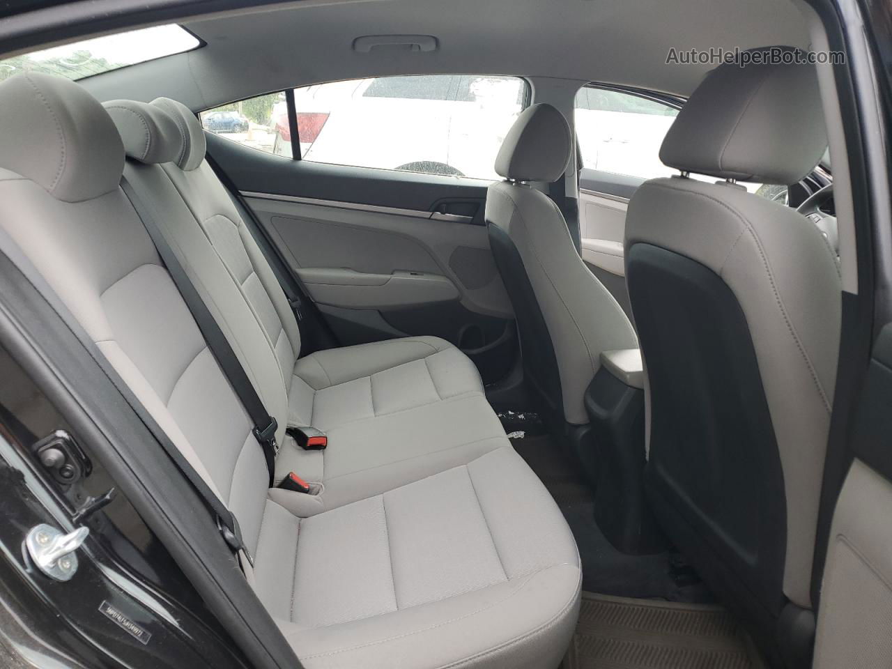 2018 Hyundai Elantra Se Черный vin: 5NPD74LF5JH349972