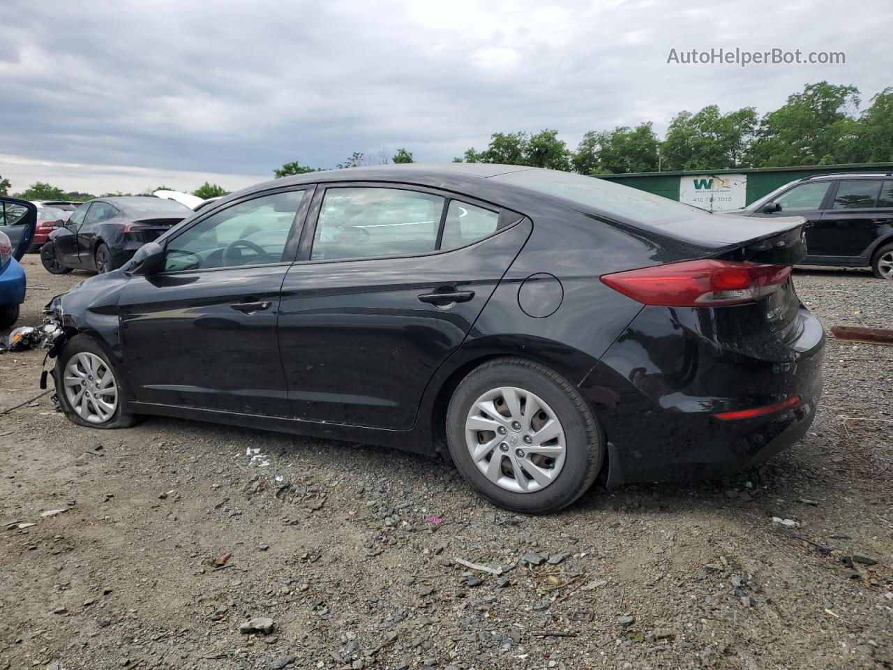 2018 Hyundai Elantra Se Black vin: 5NPD74LF5JH349972