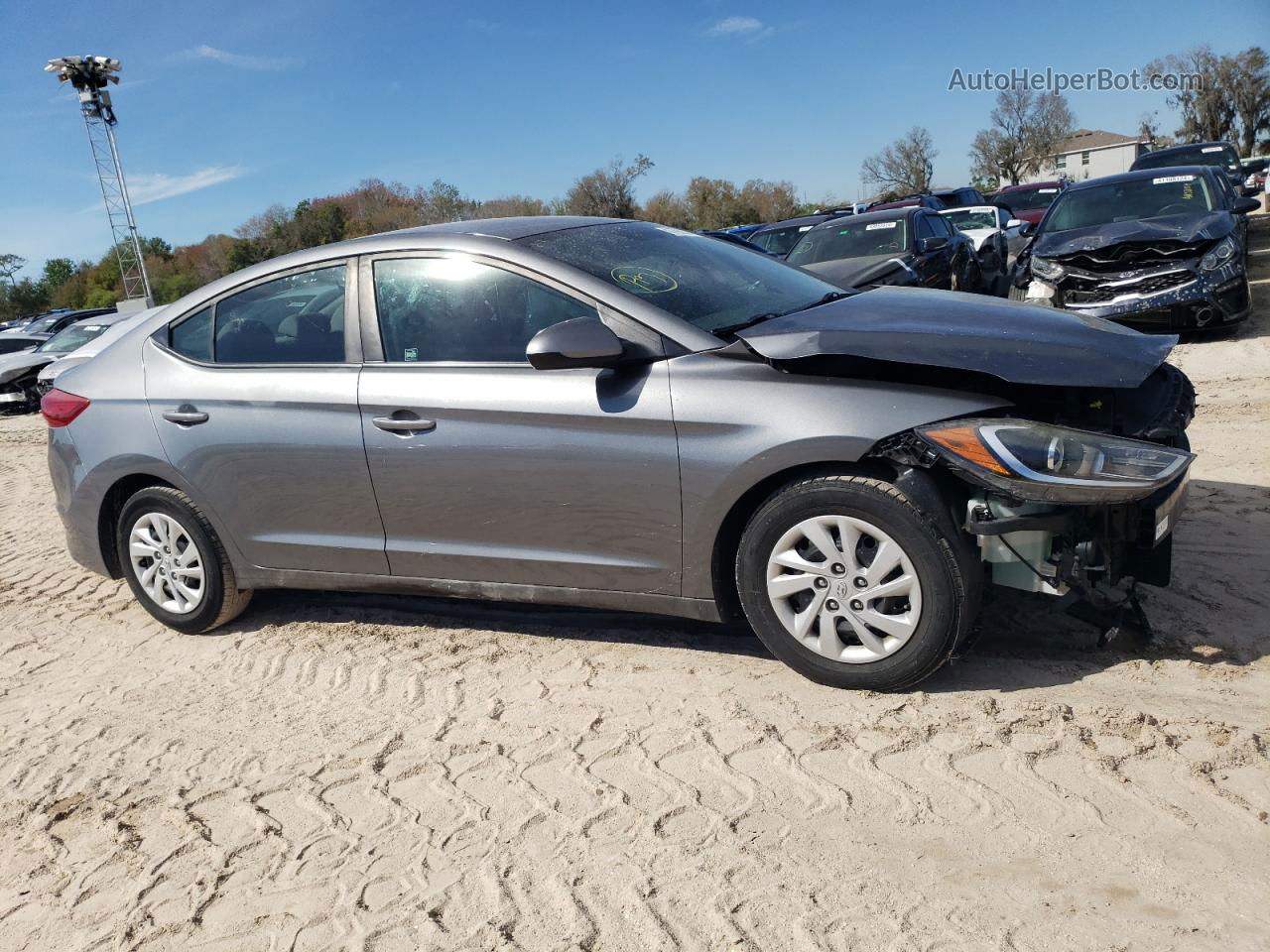 2018 Hyundai Elantra Se Gray vin: 5NPD74LF5JH380042