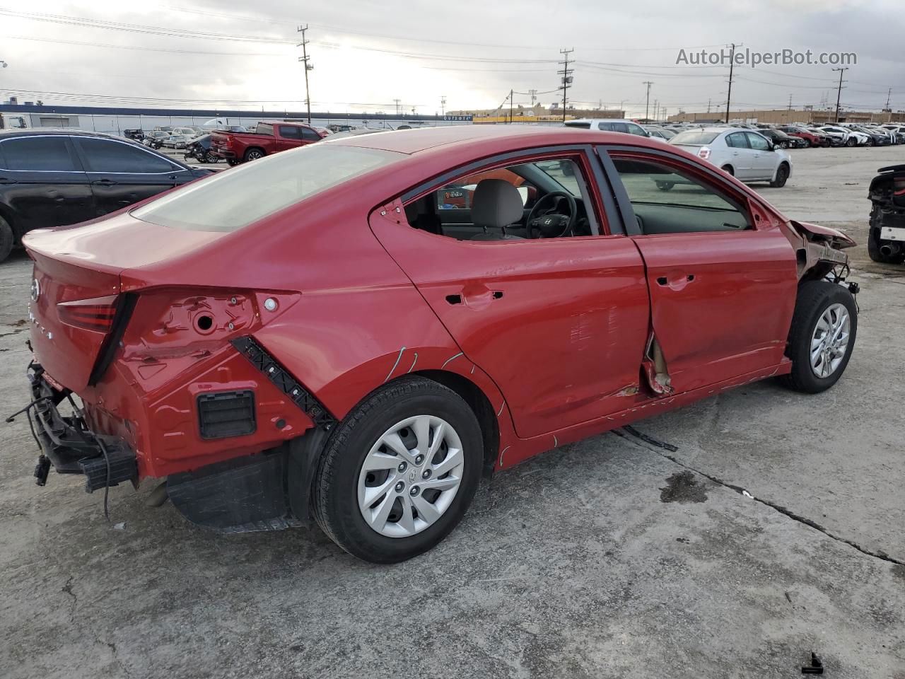 2019 Hyundai Elantra Se Red vin: 5NPD74LF5KH433663