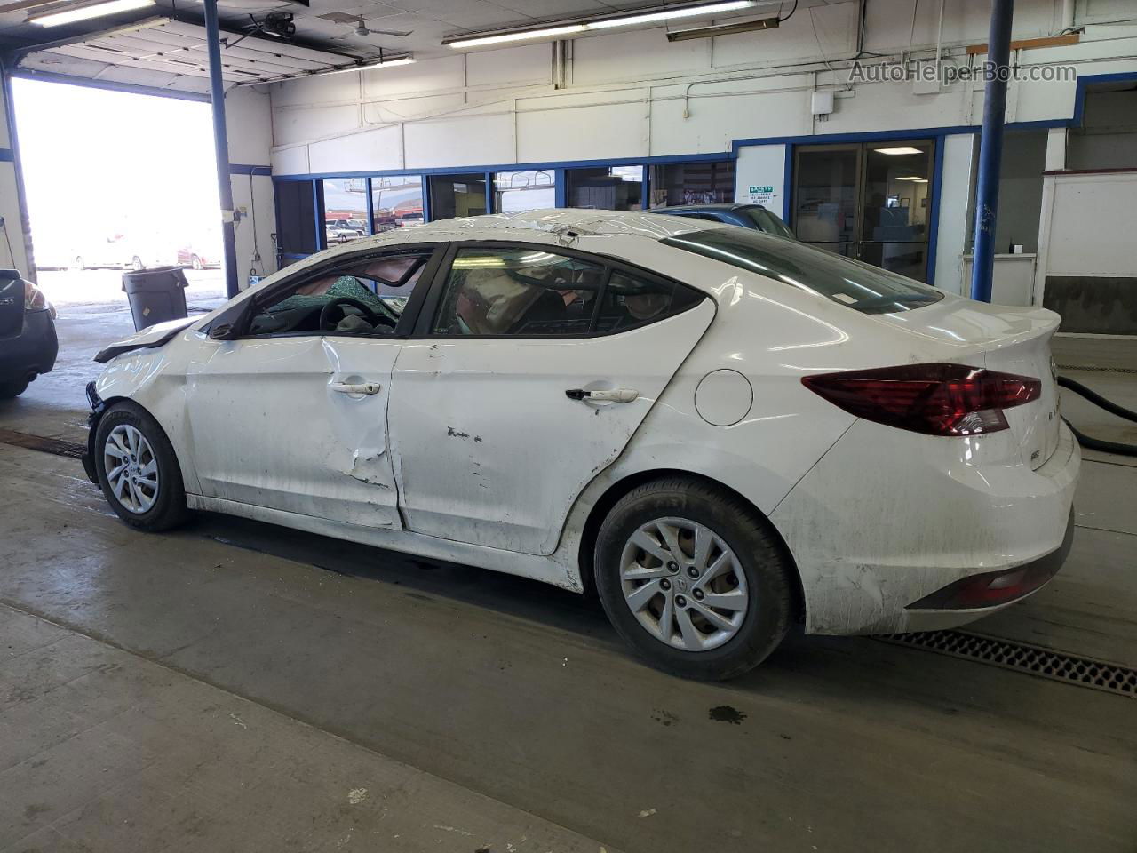 2019 Hyundai Elantra Se White vin: 5NPD74LF5KH448731