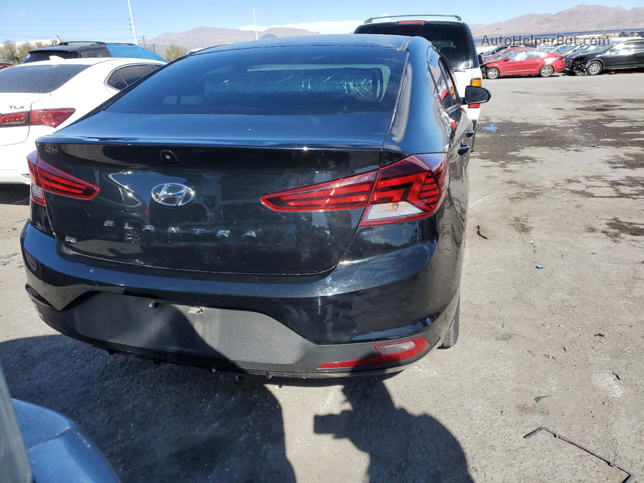 2019 Hyundai Elantra Se Черный vin: 5NPD74LF5KH489795