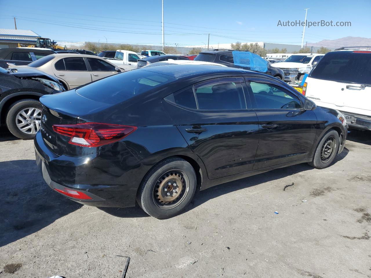 2019 Hyundai Elantra Se Черный vin: 5NPD74LF5KH489795