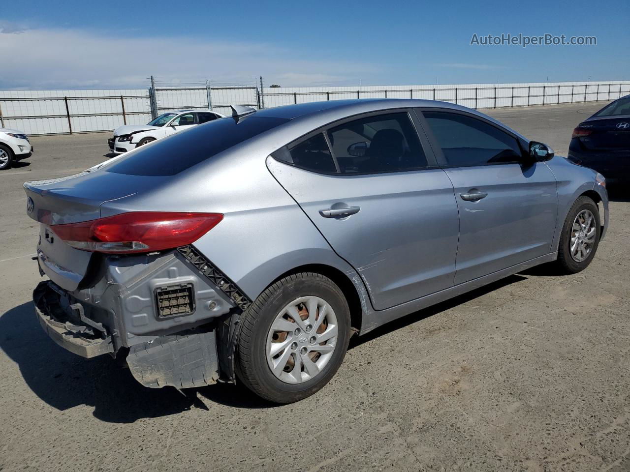 2017 Hyundai Elantra Se Silver vin: 5NPD74LF6HH139150