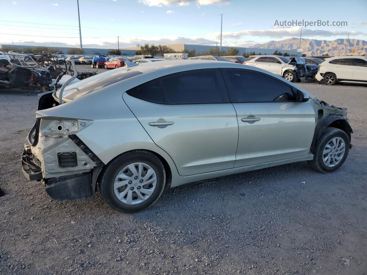 2017 Hyundai Elantra Se Gray vin: 5NPD74LF6HH174562