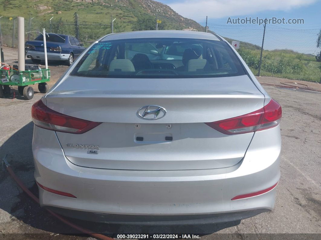 2018 Hyundai Elantra Se Серебряный vin: 5NPD74LF7JH325639