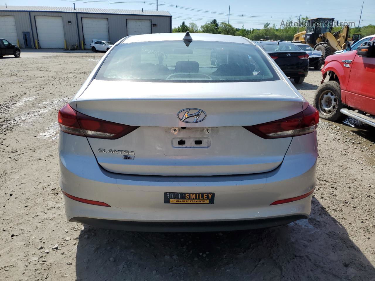 2018 Hyundai Elantra Se Silver vin: 5NPD74LF7JH394699