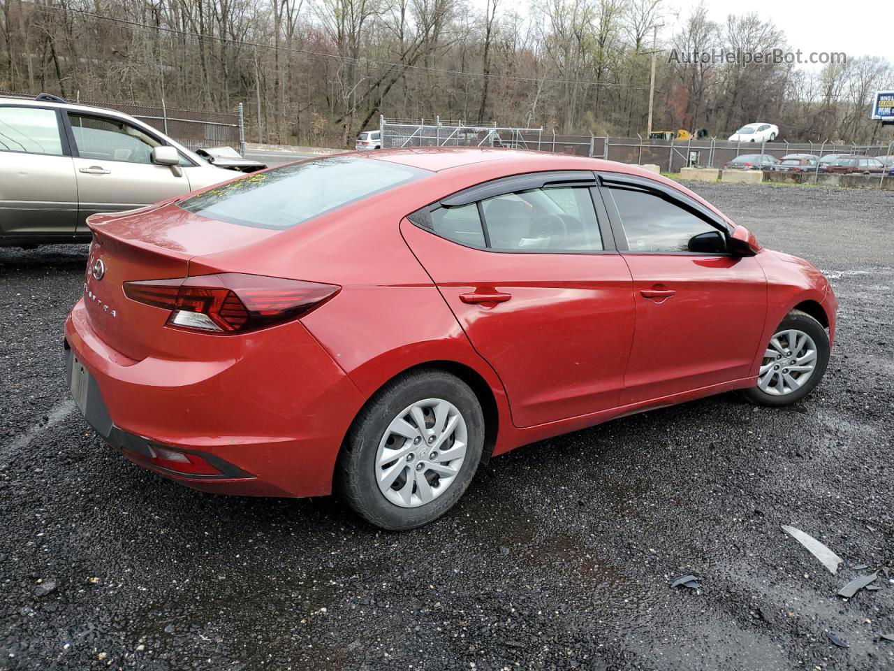 2019 Hyundai Elantra Se Red vin: 5NPD74LF7KH412071