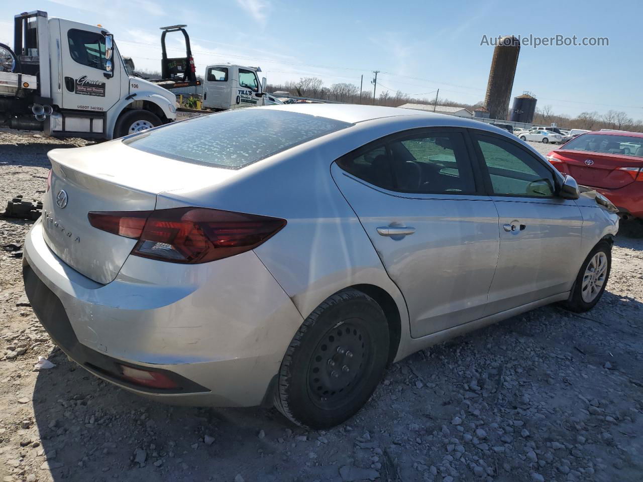 2019 Hyundai Elantra Se Silver vin: 5NPD74LF7KH446625