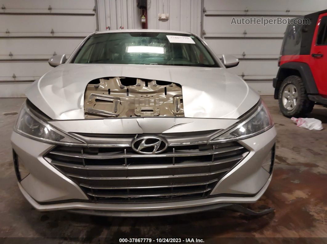 2019 Hyundai Elantra Se Silver vin: 5NPD74LF7KH474506