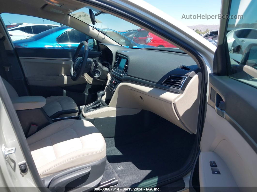 2018 Hyundai Elantra Se Золотой vin: 5NPD74LF8JH384585