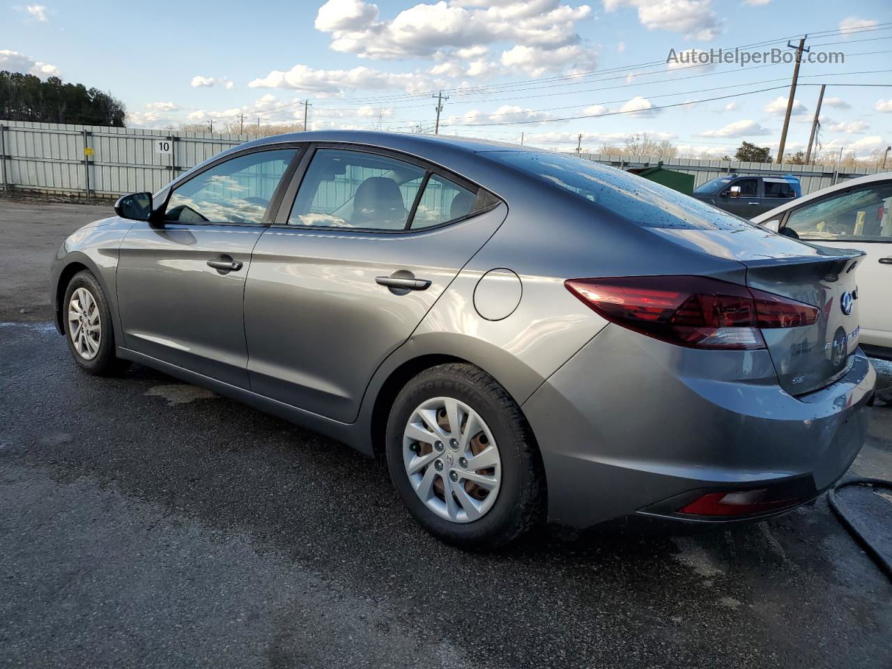 2019 Hyundai Elantra Se Gray vin: 5NPD74LF8KH450313