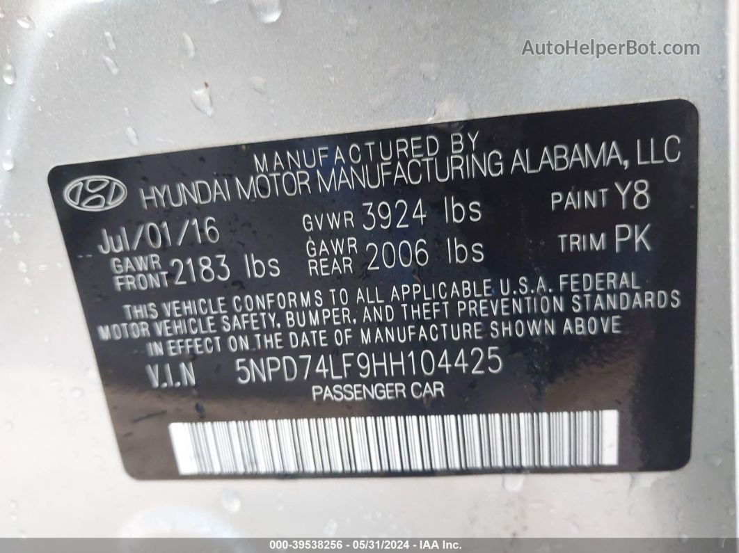 2017 Hyundai Elantra Se Gray vin: 5NPD74LF9HH104425