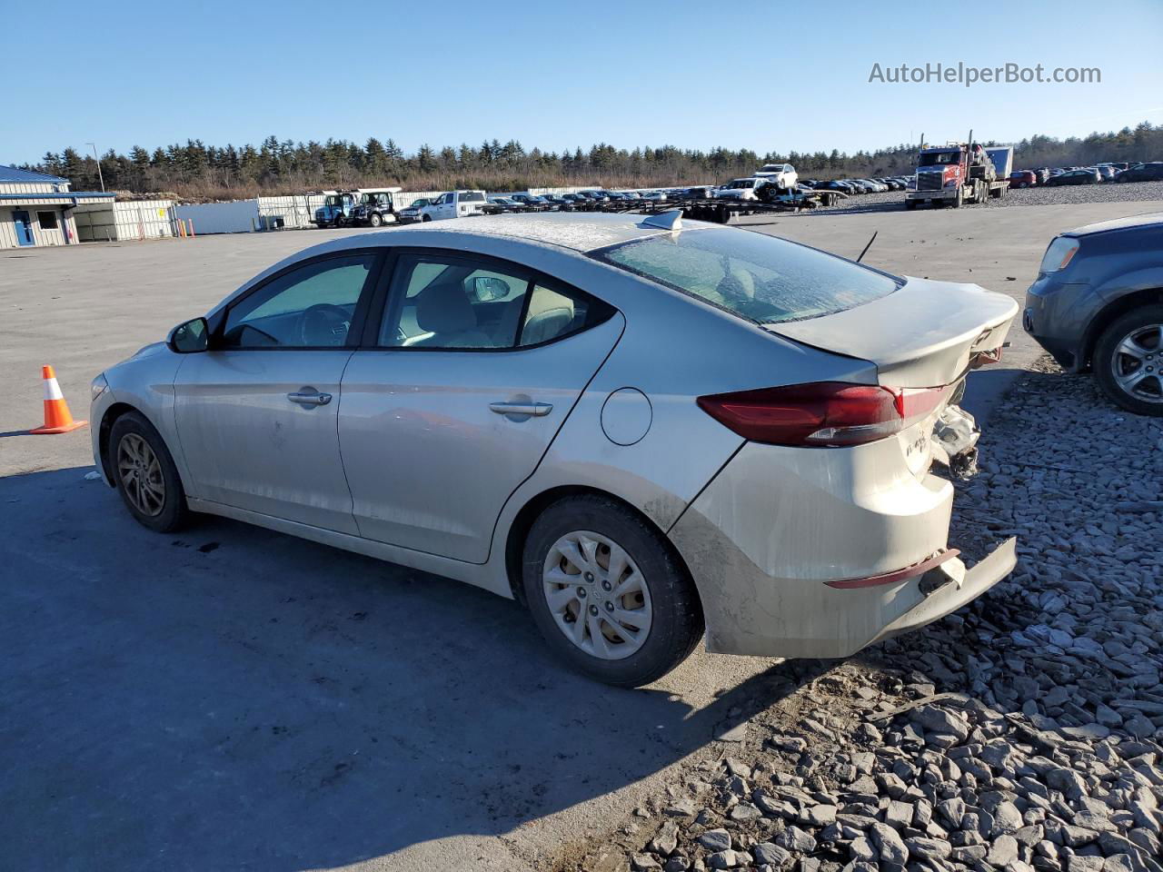 2017 Hyundai Elantra Se Silver vin: 5NPD74LF9HH111522